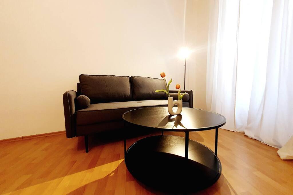 Savoir Vivre Apartments Rueppgasse Vienna Exterior photo